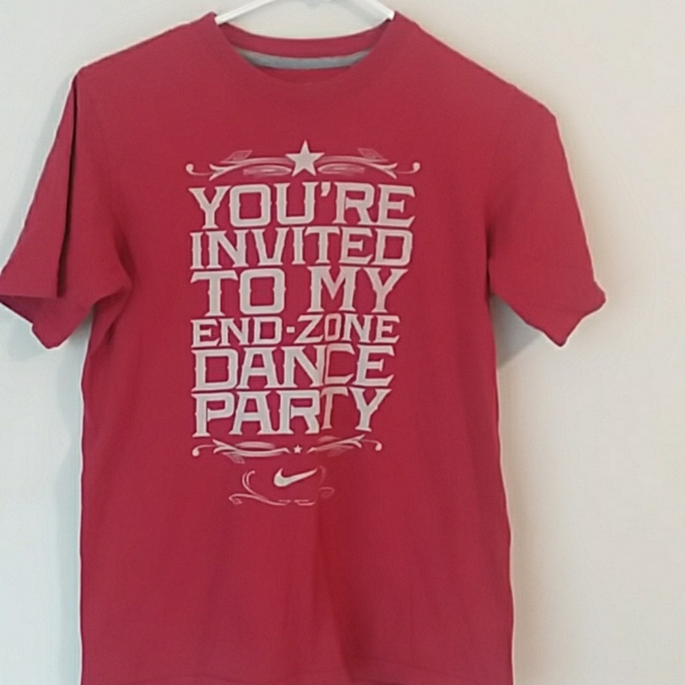L  NIKE T-shirt graphic  football 12 14 NEW